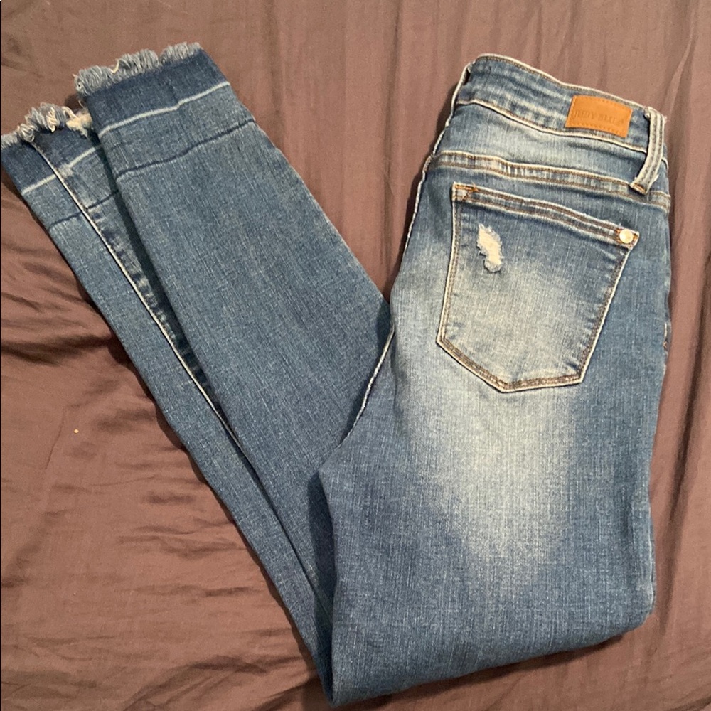 Judy Blue Distressed Skinny Jeans size 9